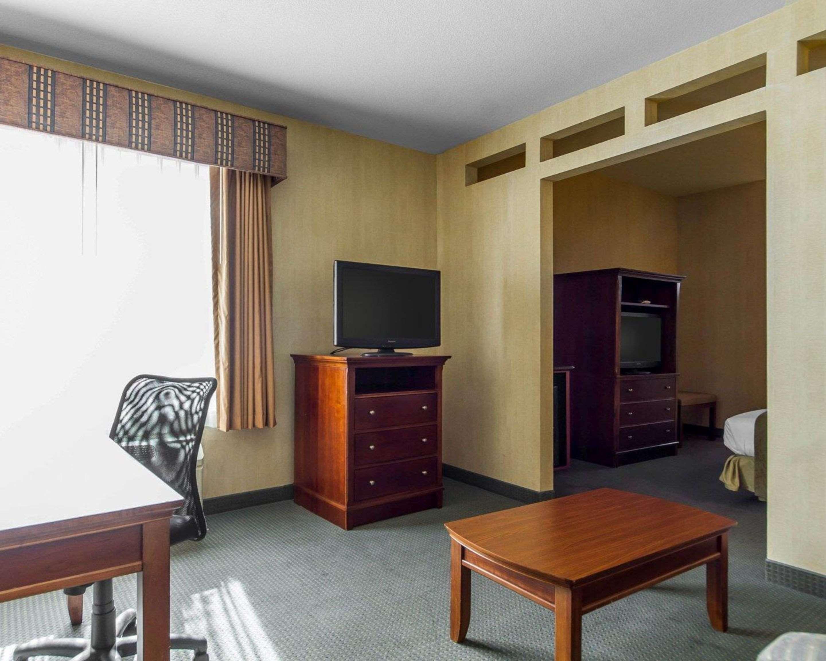 Quality Inn & Suites Livermore Wine Country Exterior foto
