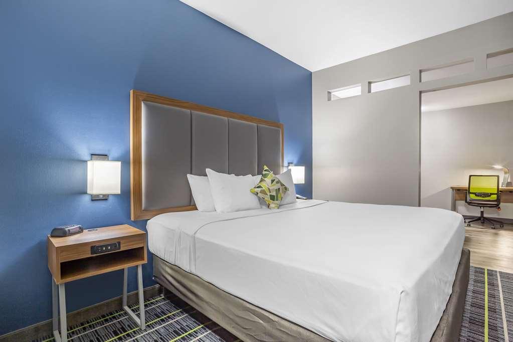 Quality Inn & Suites Livermore Wine Country Quarto foto